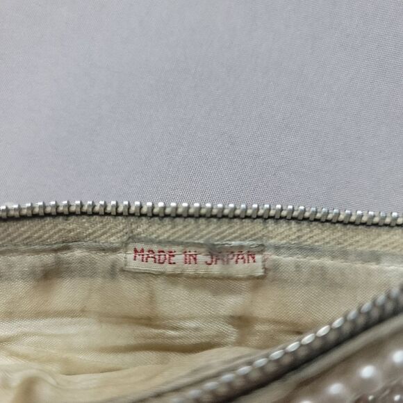 Vintage white pearl clutch - exquisite handcrafted evening bag from Japan - Picture 6 of 10